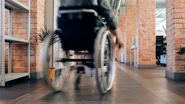 Journée internationale des personnes handicapées : le PLQ propose d'élargir les services offerts