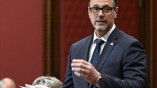 Le ministre Jean-François Roberge veut limiter le nombre d’étudiants étrangers